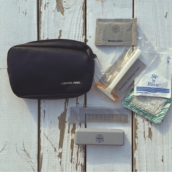 Pan Am Accessories - Vintage Pan Am First Class Case with Accessories